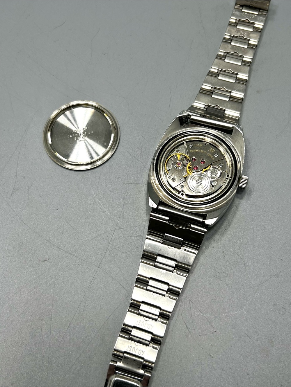 CARAVELLE Devil Diver 666 1970's era Stainless Steel Mans Watch - Picture 8 of 14